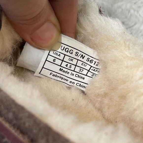 UGG #5612 Women's Brown Dakota Lace Up Moccasin Slippers Shoes Size 6 US - Picture 5 of 13